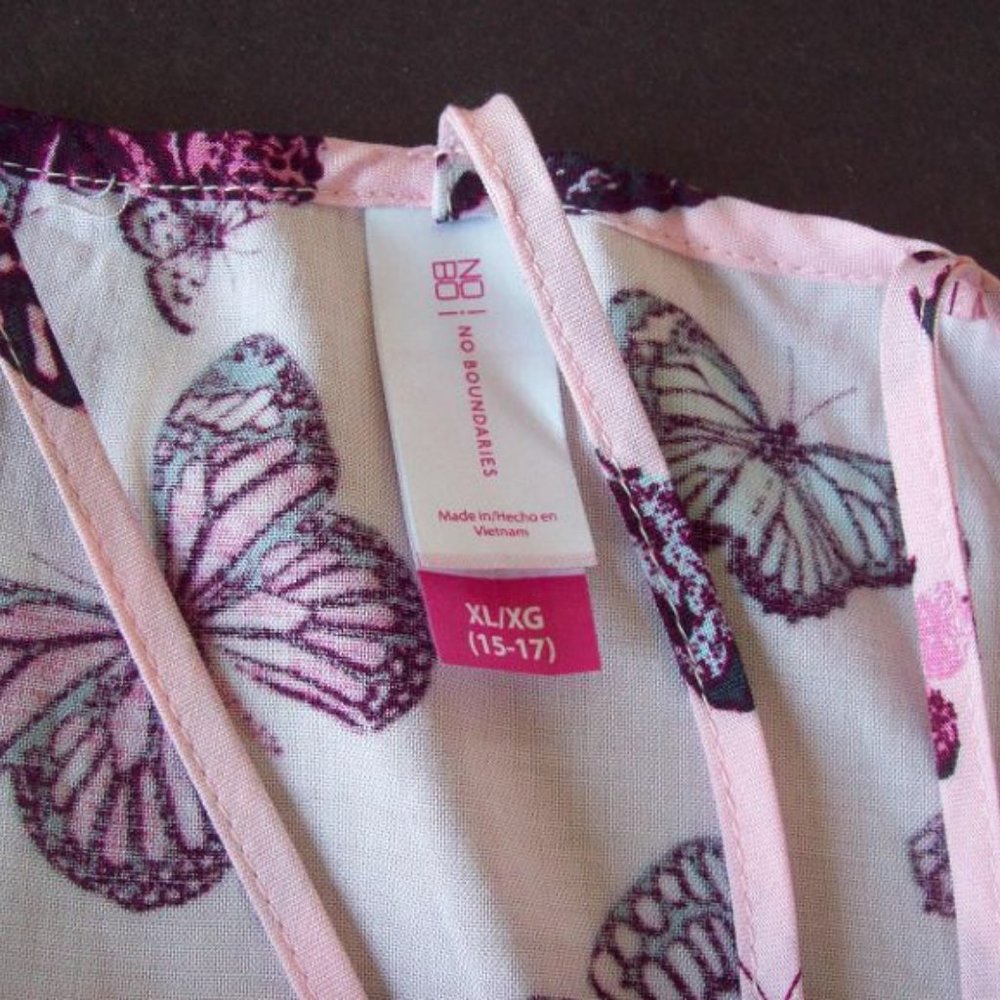 Pretty Butterfly Camisole/Tank (NWT) - Picture 5 of 5